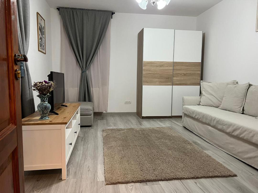 Ferienwohnung Perla Plantelor Bukarest Exterior foto