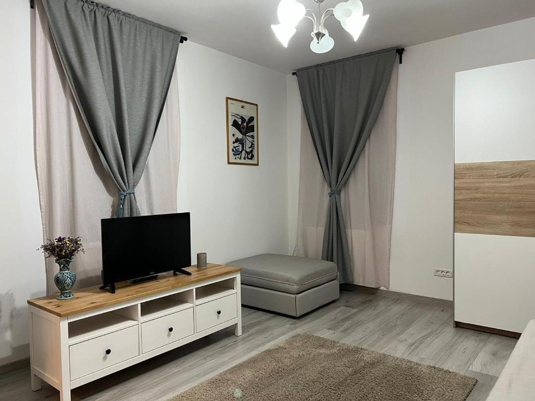 Ferienwohnung Perla Plantelor Bukarest Exterior foto